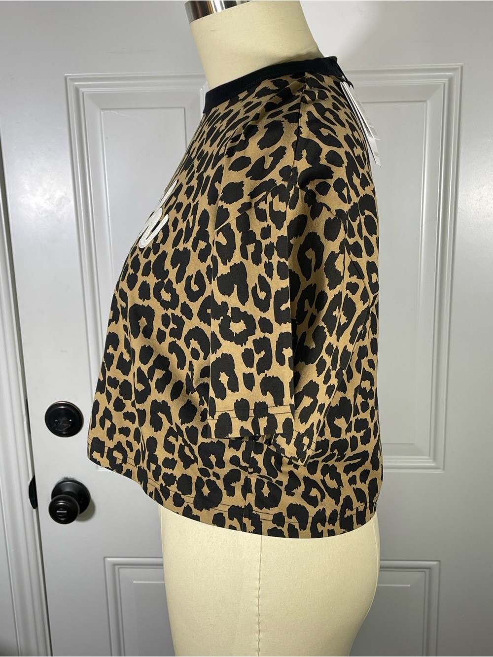 Coach New York Leopard Logo Crop Tee - Picture 6 of 11